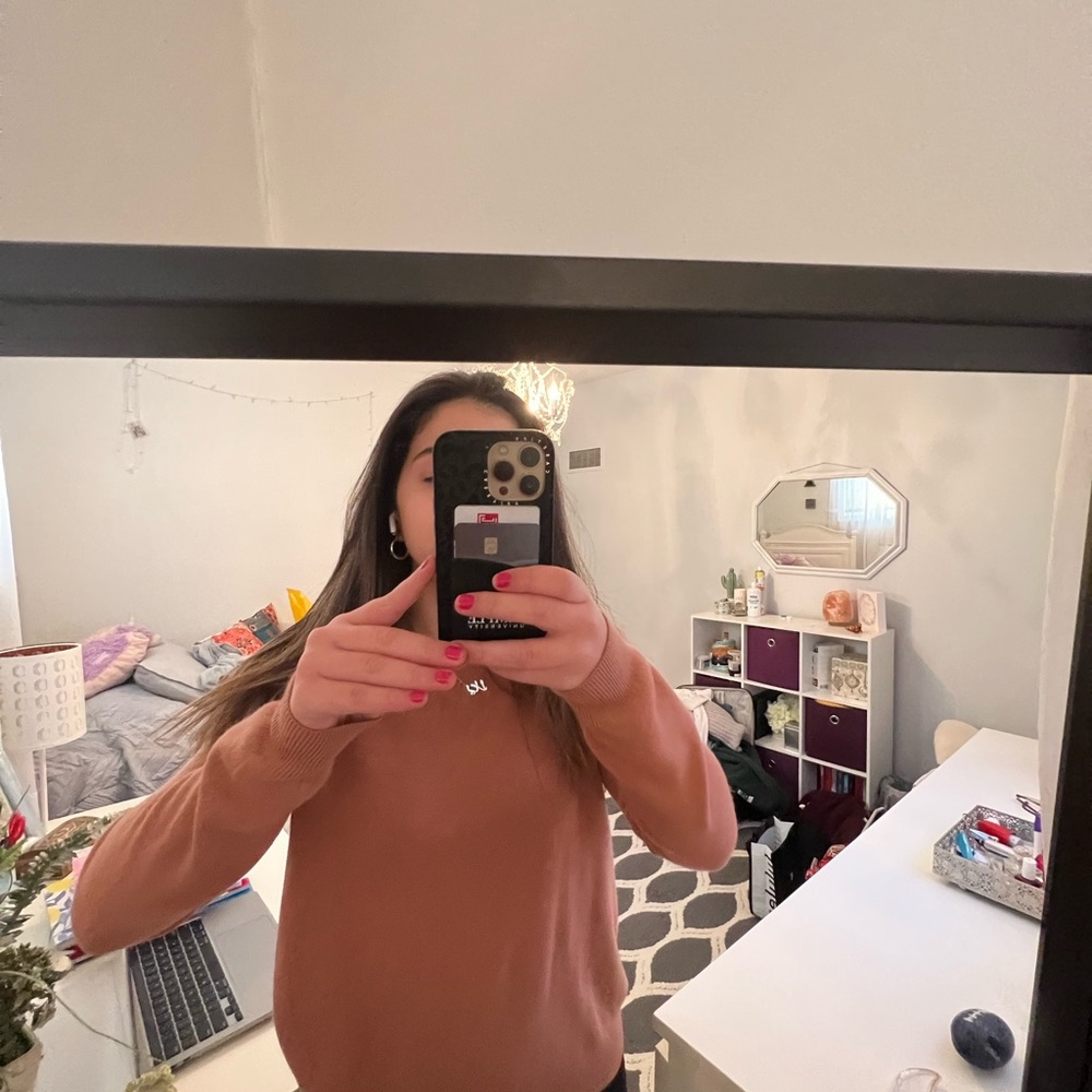 Forever 21 Blush sweater